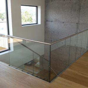 With-glass-elements (17)