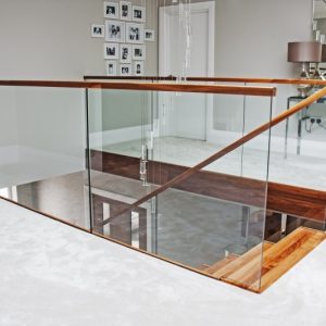 With-glass-elements (22)